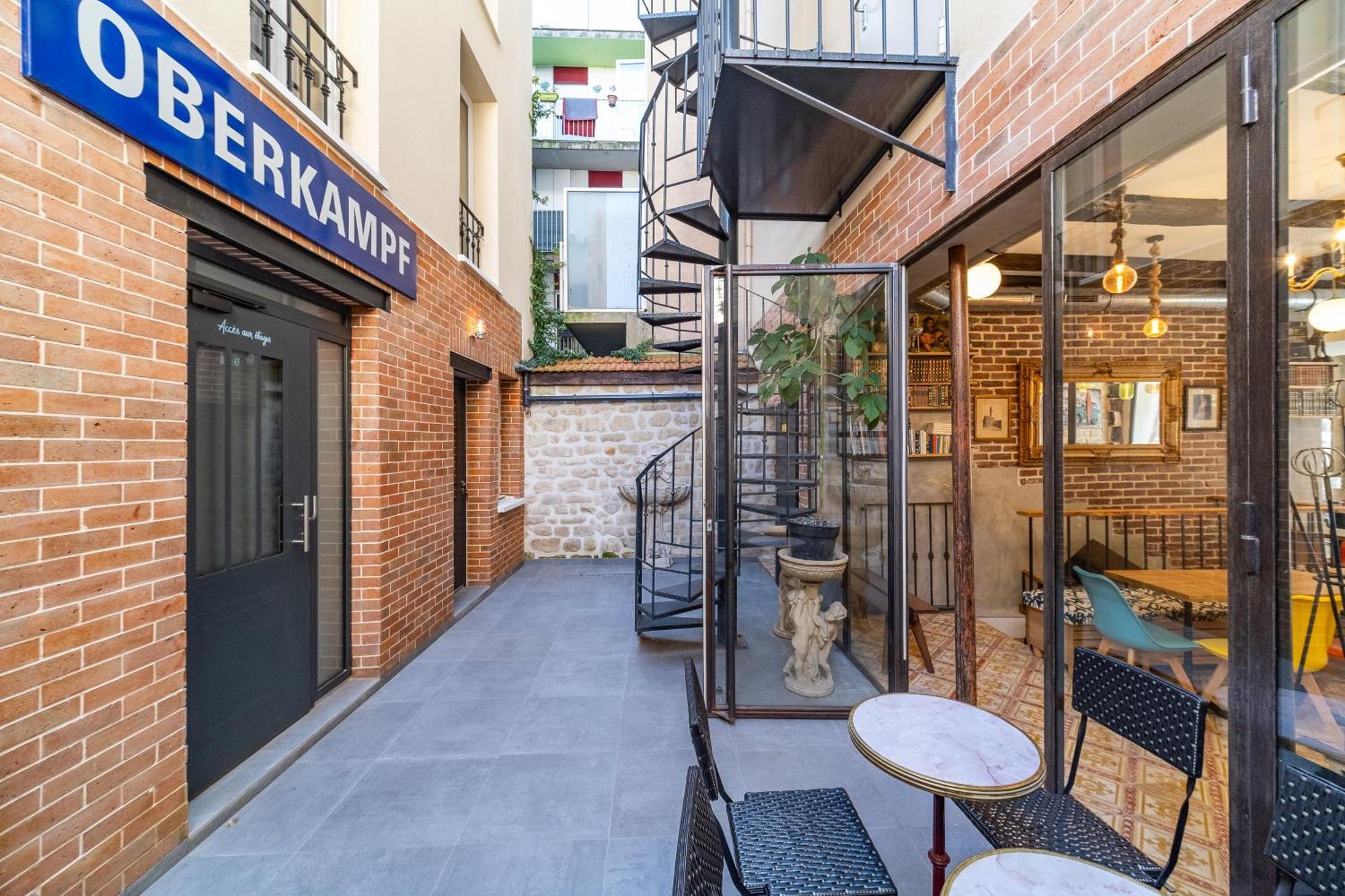 Fraternity-hotel Parigi