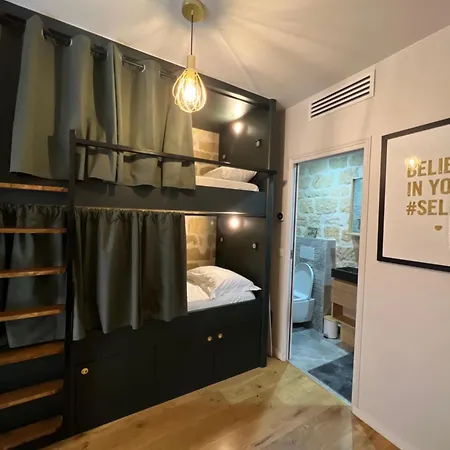 Fraternity-hotel * Parigi