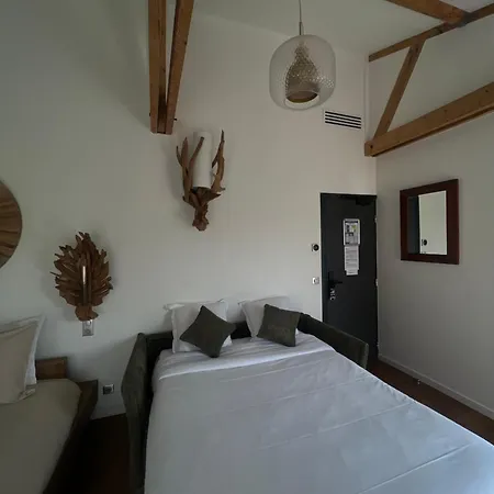 Fraternity-hotel Ostello *