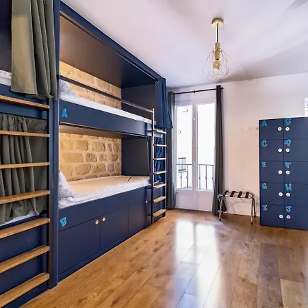 Ostello Fraternity-hotel Parigi